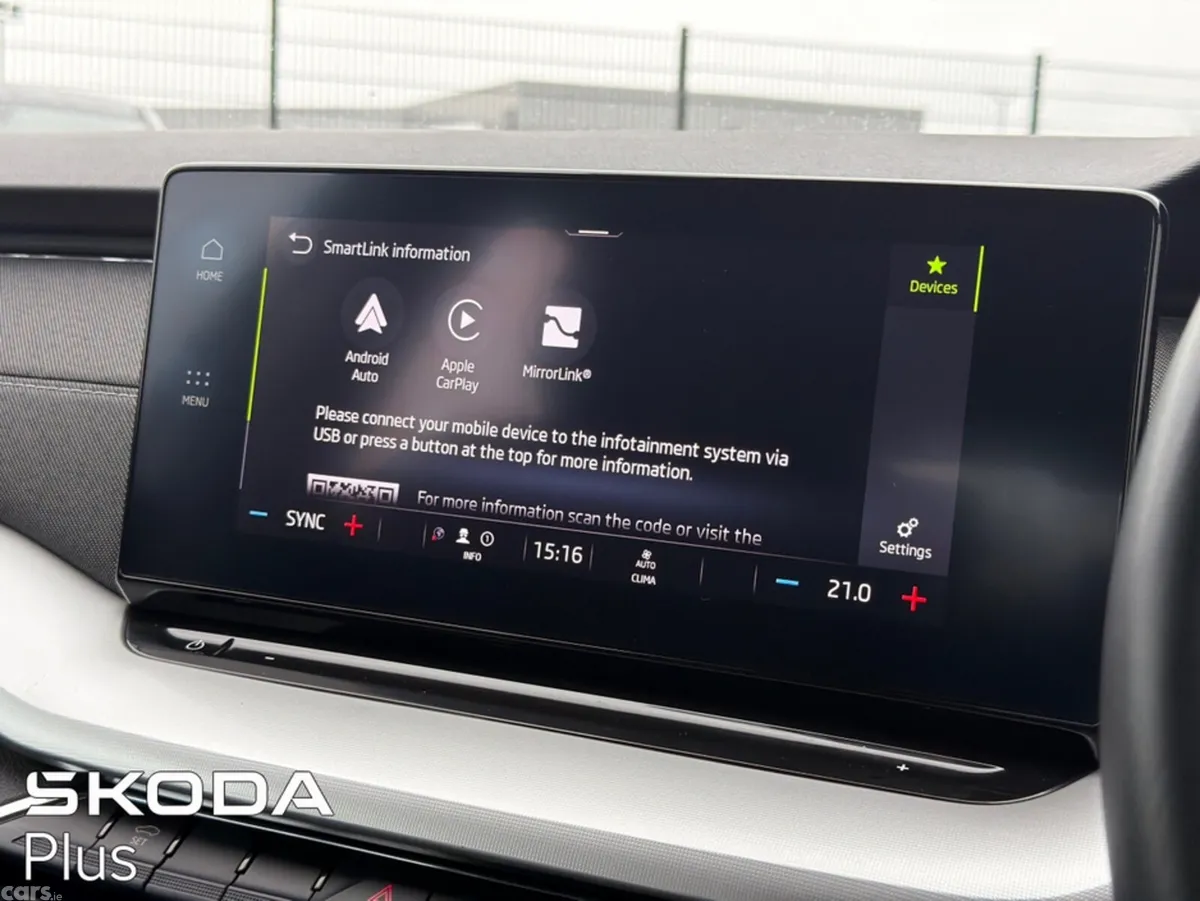 Skoda Octavia Hatchback, Diesel, 2023, Grey