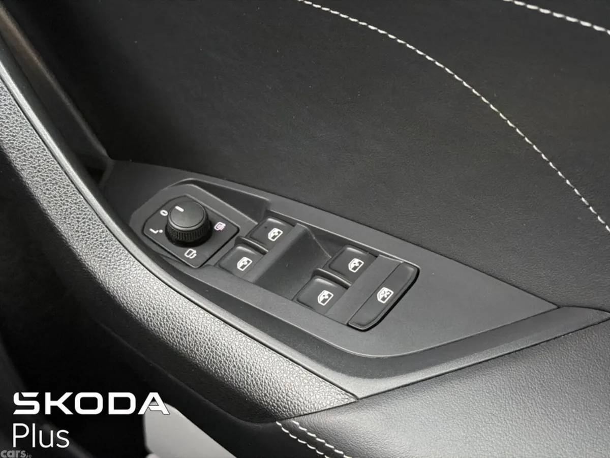Skoda Kodiaq Estate, Diesel, 2023, Grey