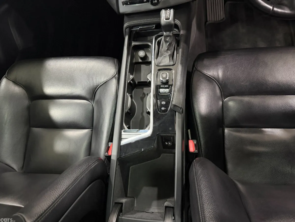 Volvo XC90 SUV, Diesel, 2018, Grey