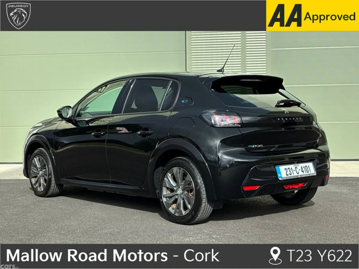 Peugeot 208 Hatchback, Electric, 2023, Black