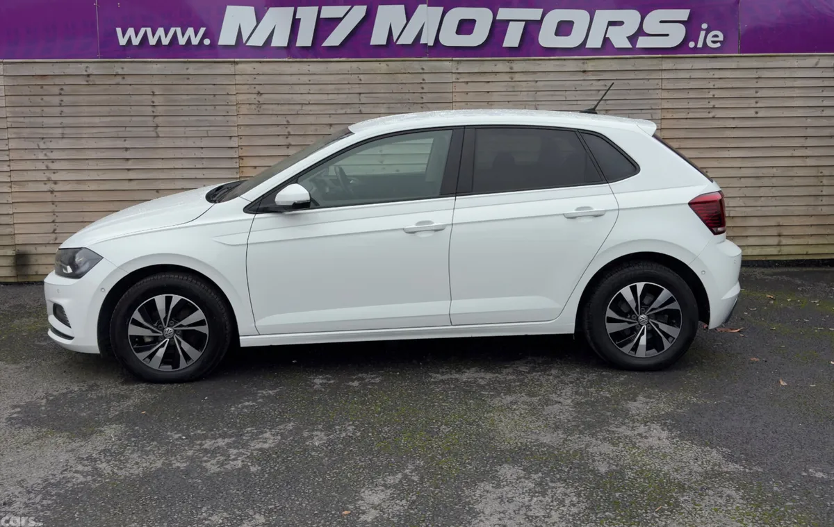 Volkswagen Polo Hatchback, Petrol, 2018, White