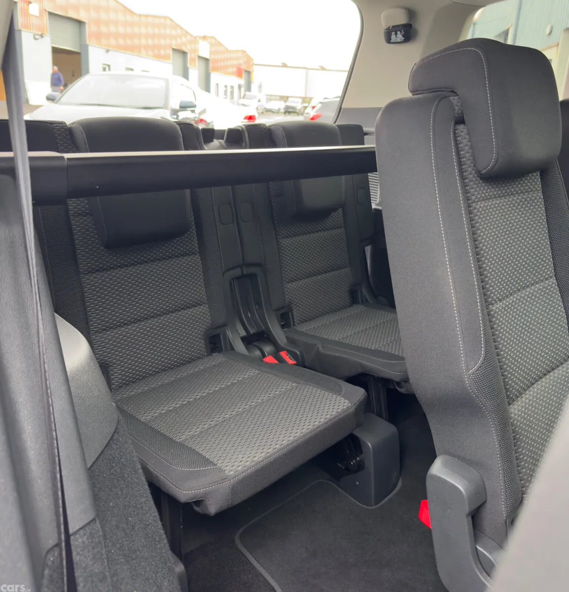 Volkswagen Touran SUV, Diesel, 2019, Black
