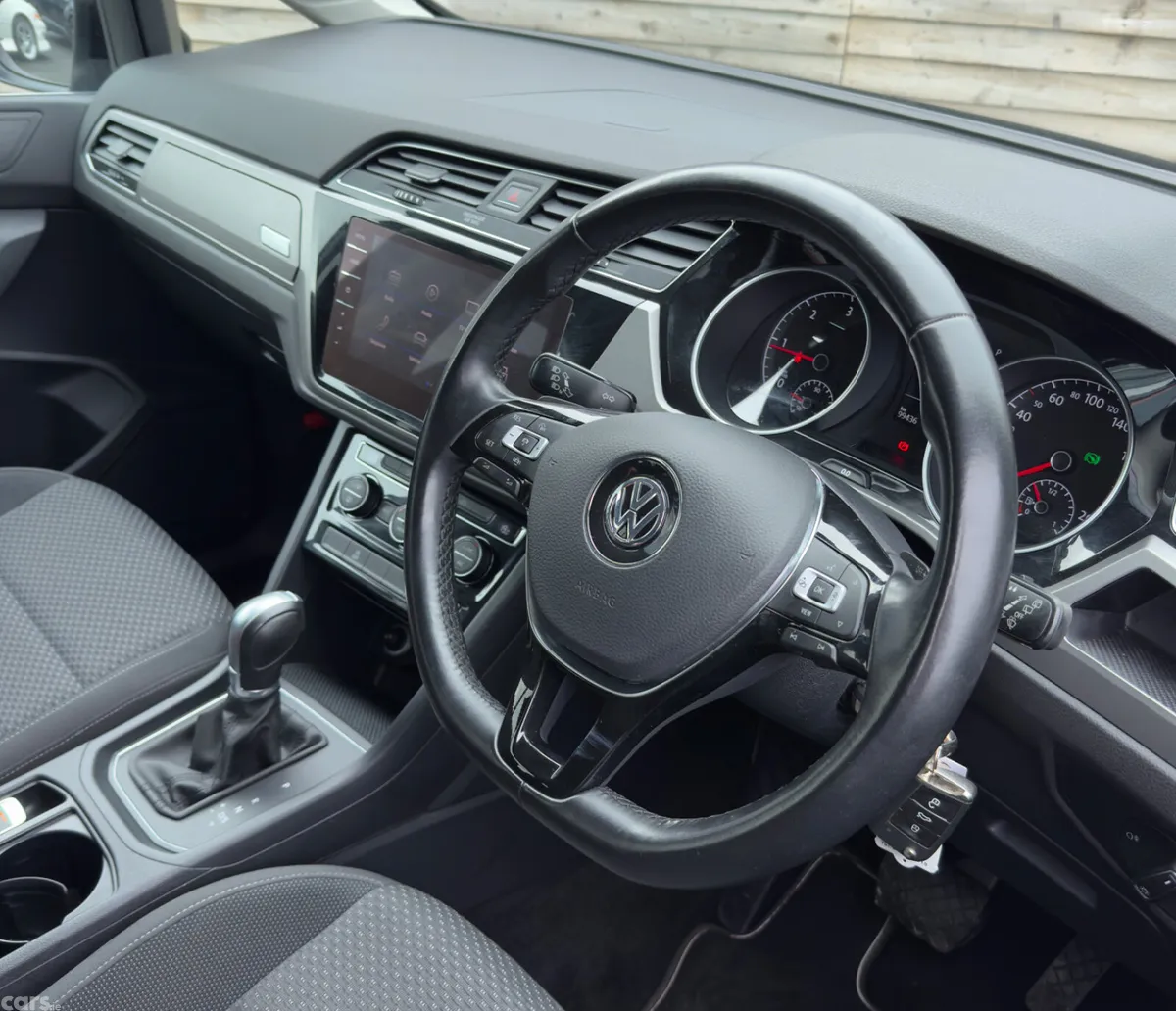 Volkswagen Touran SUV, Diesel, 2019, Black