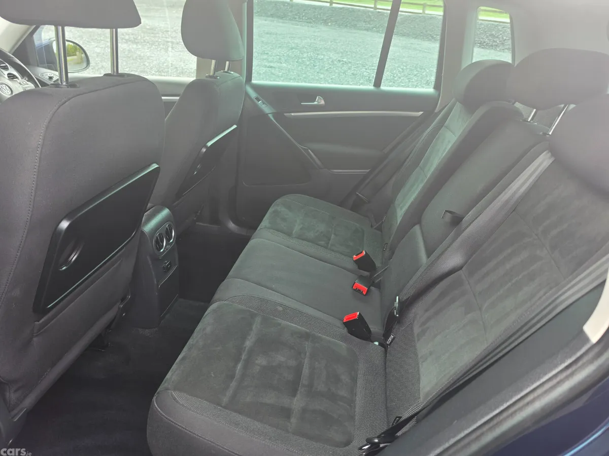 Volkswagen Tiguan SUV, Diesel, 2014, Blue