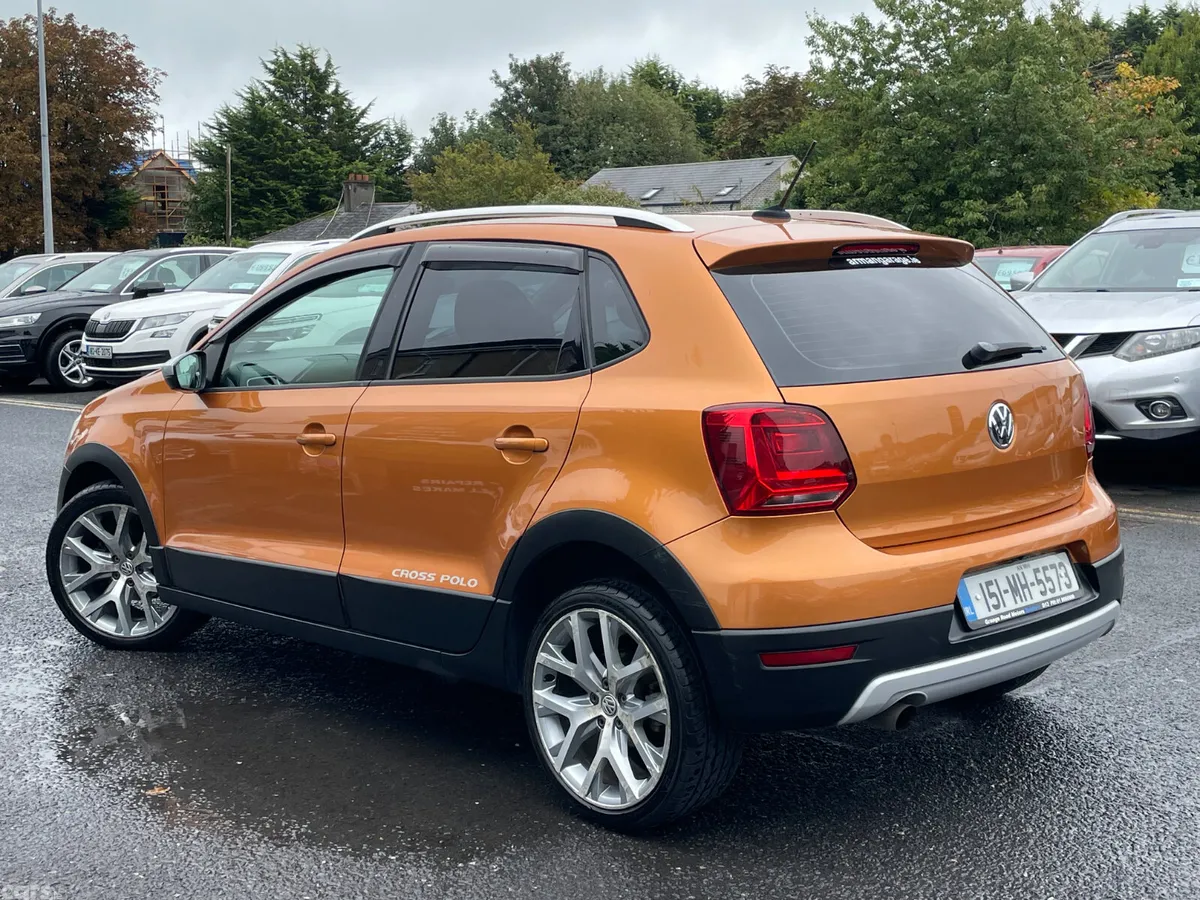 Volkswagen Polo Hatchback, Petrol, 2015, Orange