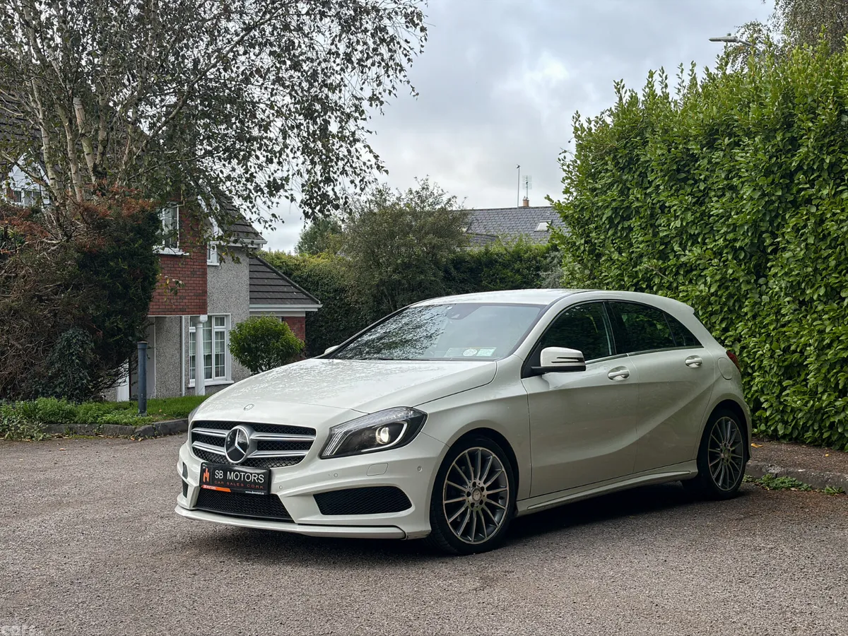 Mercedes-Benz A-Class Hatchback, Petrol, 2014, White