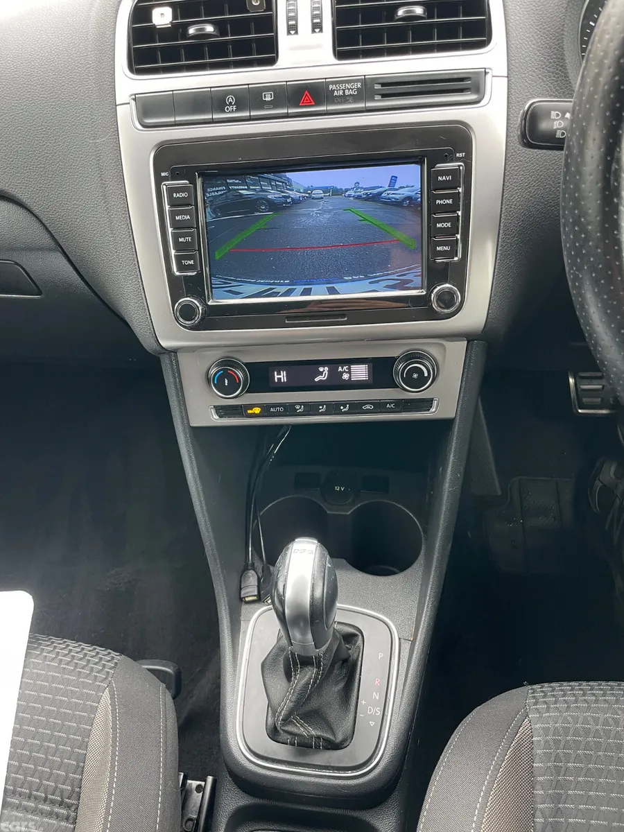 Volkswagen Polo Hatchback, Petrol, 2015, Orange