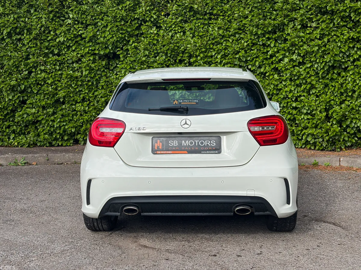 Mercedes-Benz A-Class Hatchback, Petrol, 2014, White