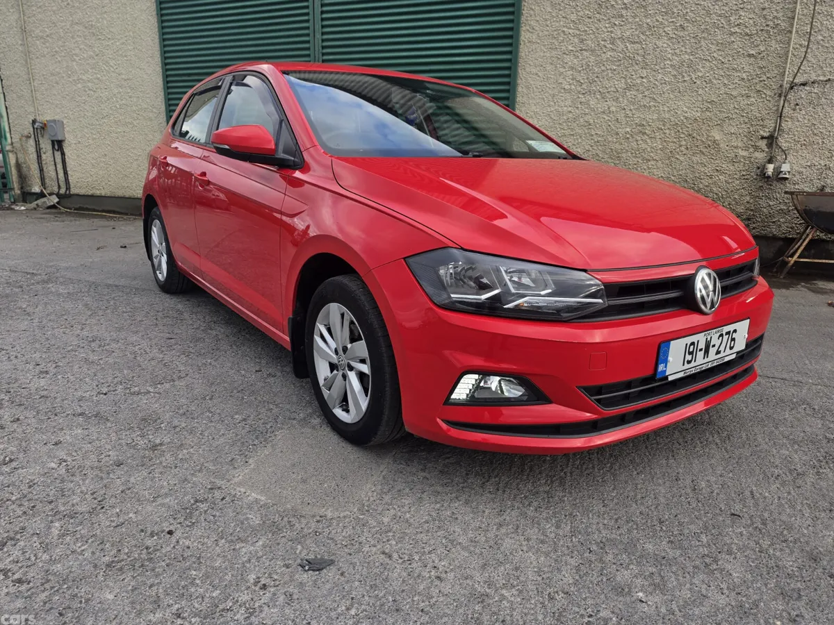 Volkswagen Polo Hatchback, Petrol, 2019, Red