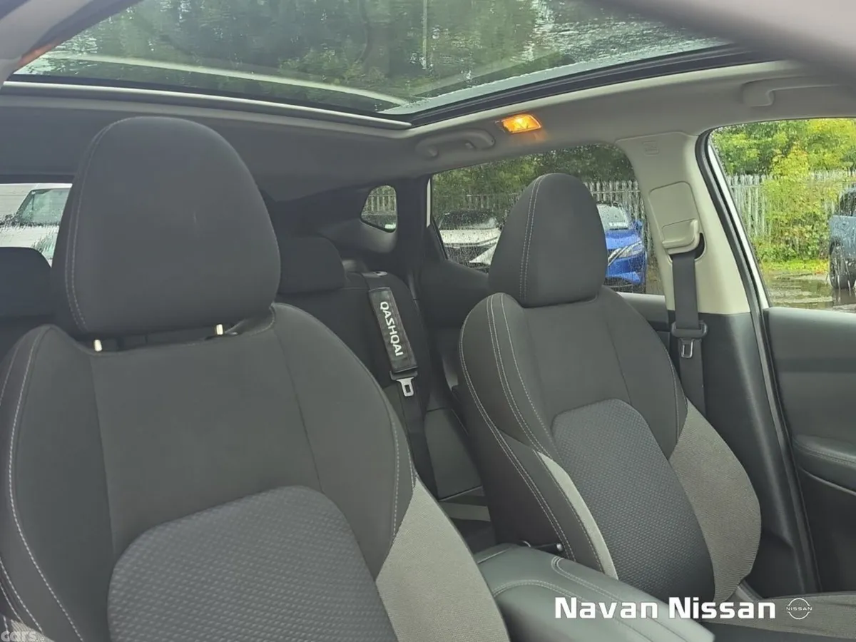 Nissan Qashqai MPV, Diesel, 2019, White