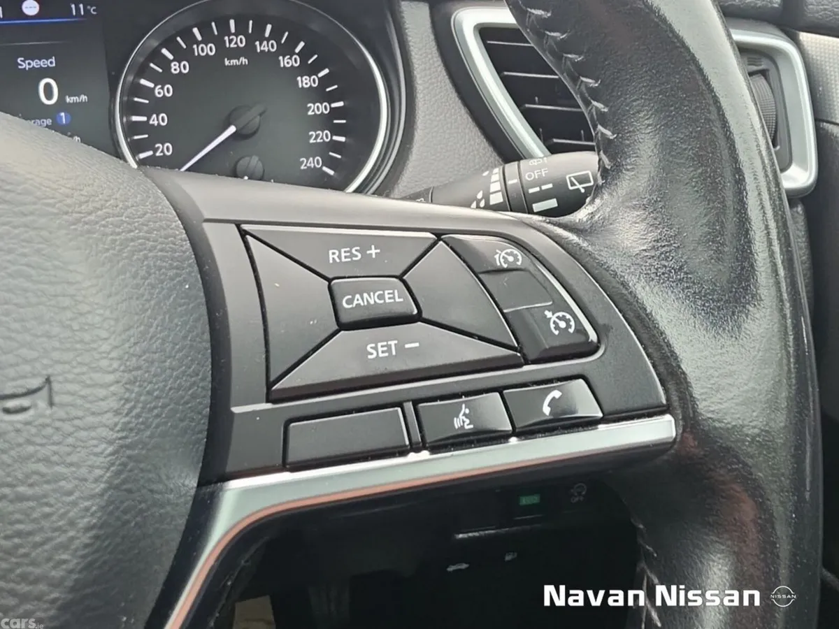 Nissan Qashqai MPV, Diesel, 2019, White