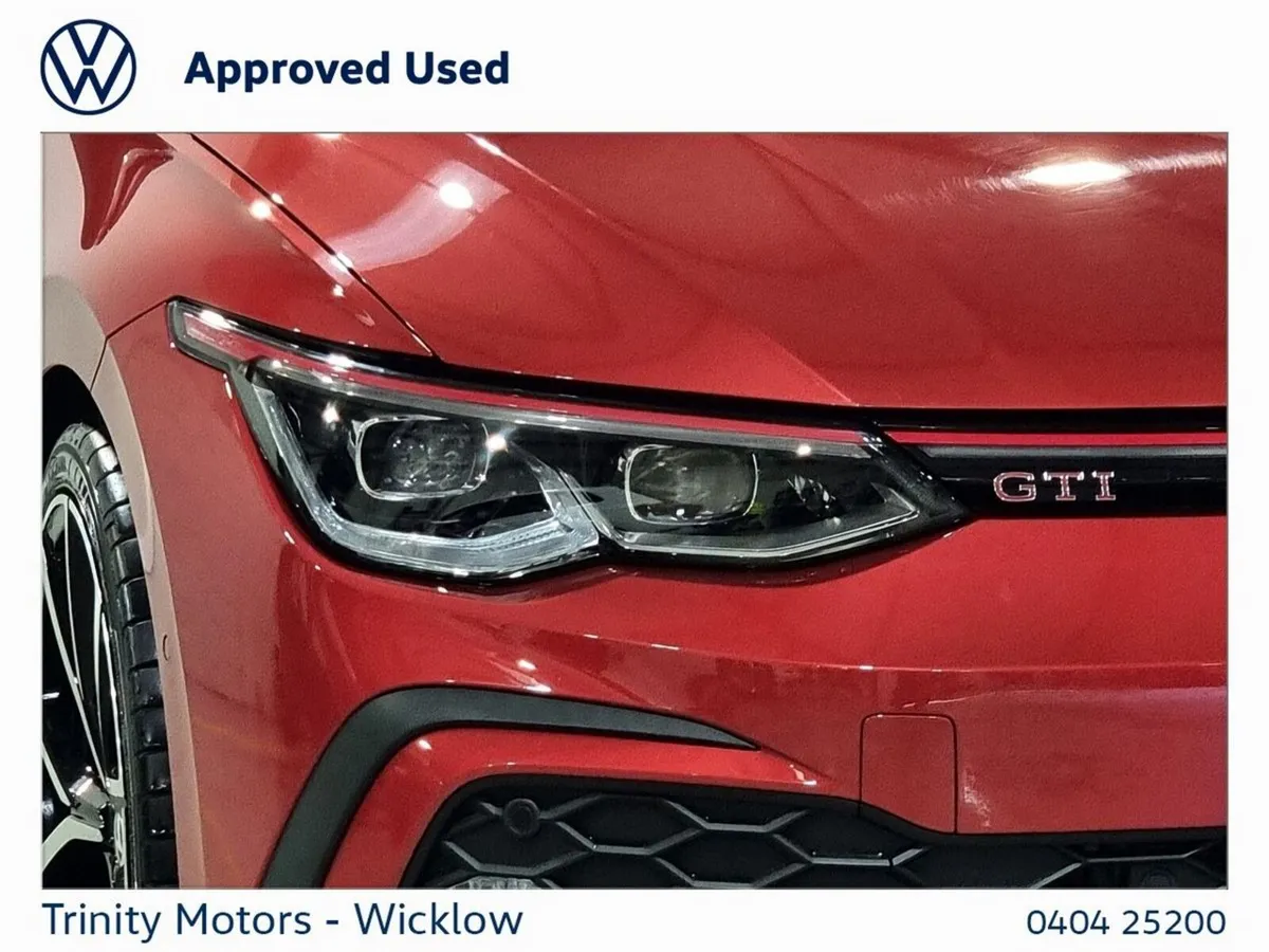 Volkswagen Golf Estate, Petrol, 2021, Red