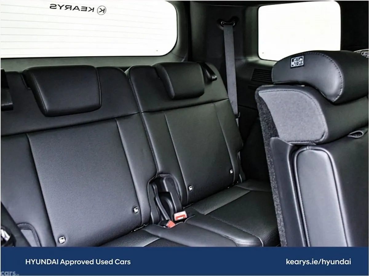 Hyundai Santa Fe SUV, Petrol Plug-in Hybrid, 2026, White