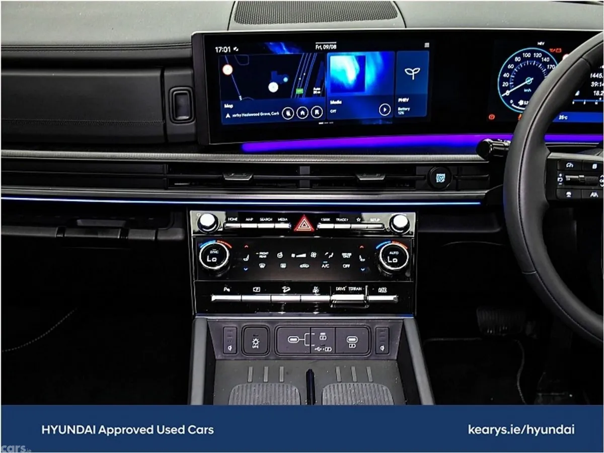 Hyundai Santa Fe SUV, Petrol Plug-in Hybrid, 2026, White