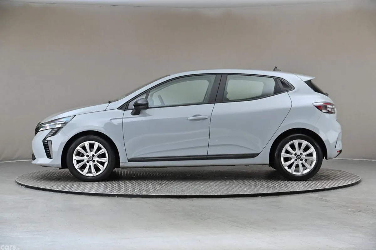 Renault Clio Hatchback, Petrol, 2024, Grey