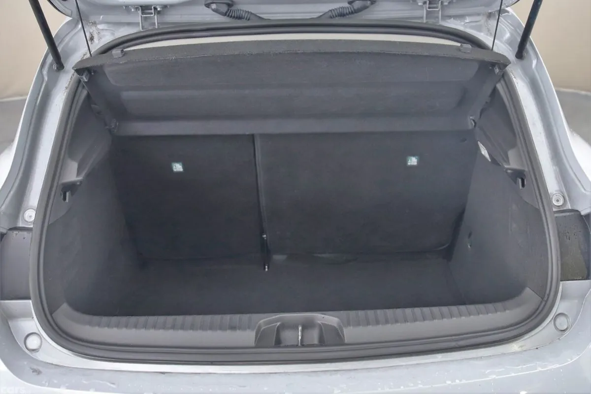 Renault Clio Hatchback, Petrol, 2024, Grey