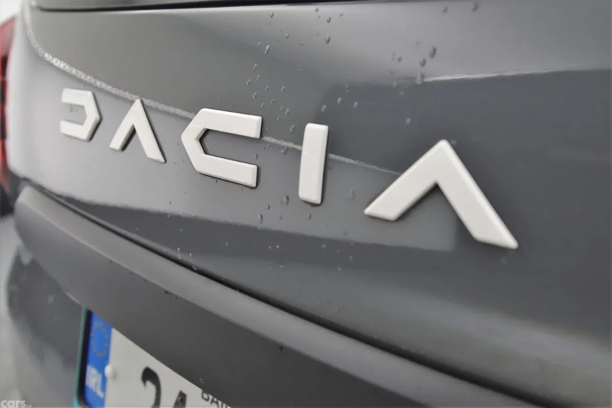 Dacia Duster SUV, Diesel, 2024, Grey