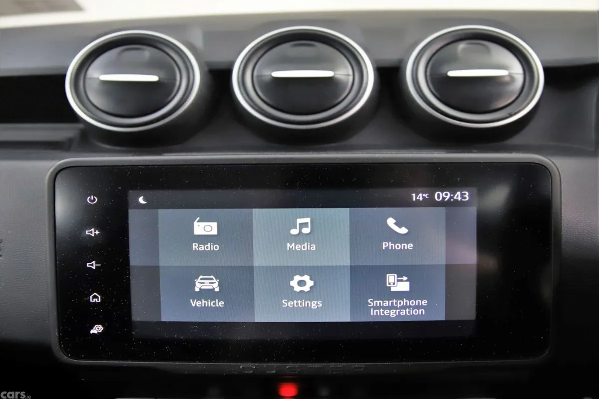 Dacia Duster SUV, Diesel, 2024, Grey