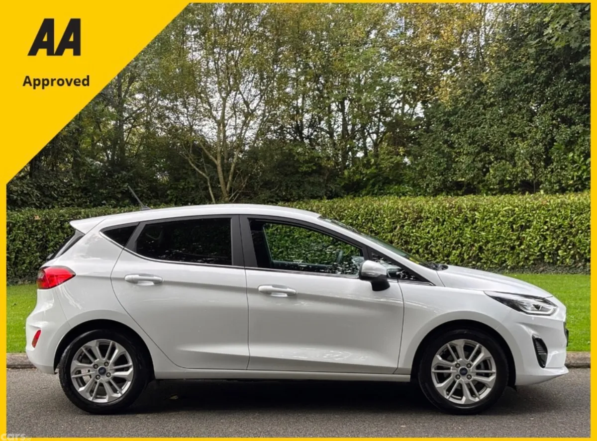 Ford Fiesta Hatchback, Petrol, 2023, White