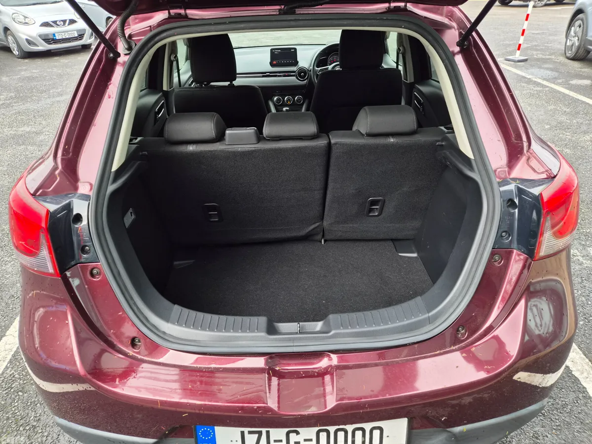 Mazda Demio Hatchback, Diesel, 2017, Red