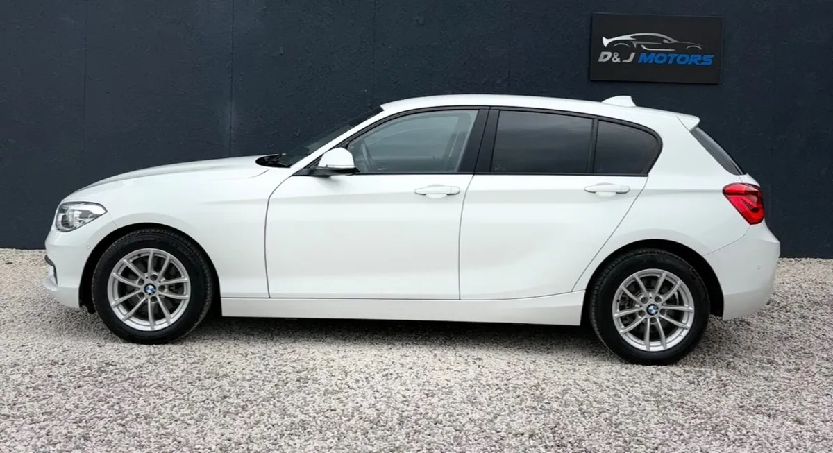 BMW 1-Series Hatchback, Petrol, 2017, White