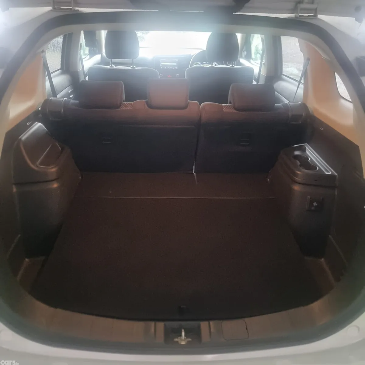 Mitsubishi Outlander SUV, Petrol Plug-in Hybrid, 2020, White
