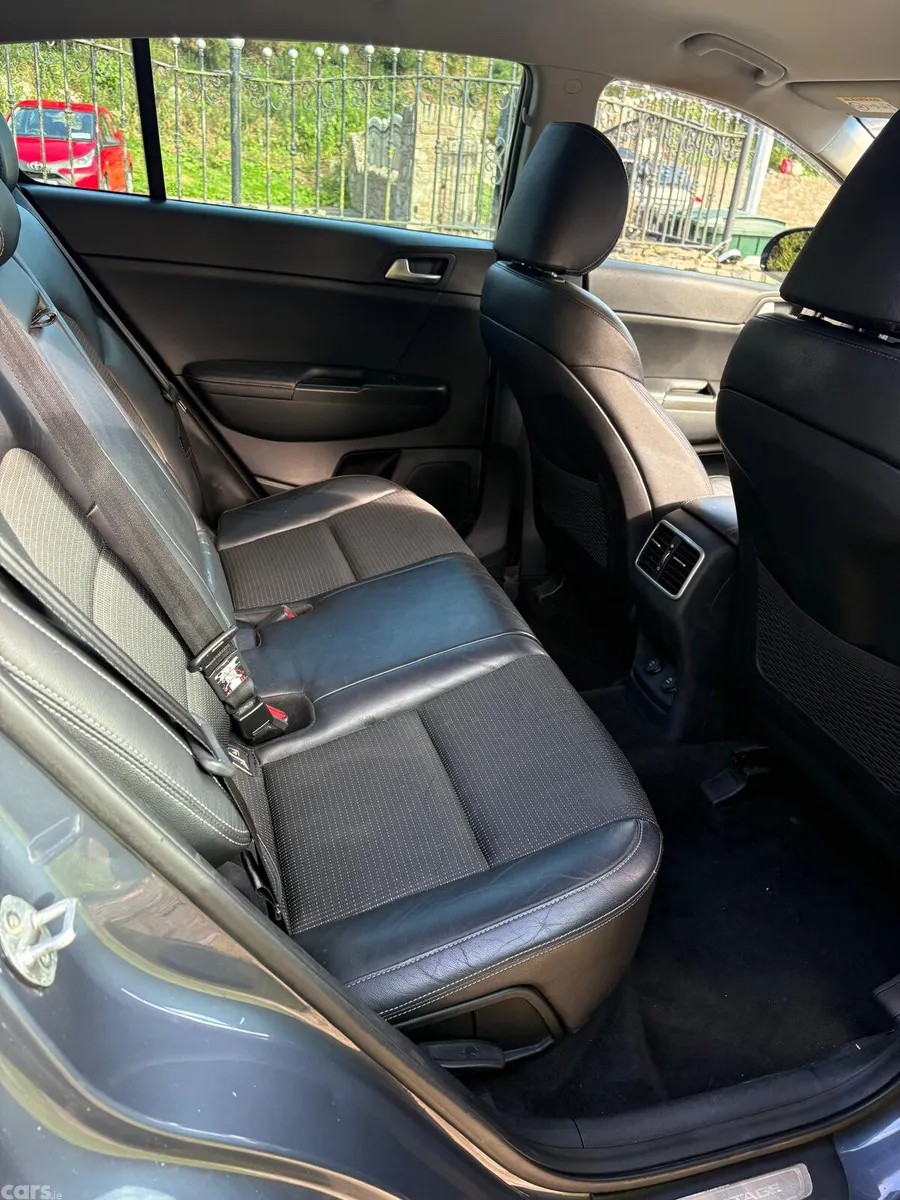 Kia Sportage SUV, Diesel, 2016, Blue