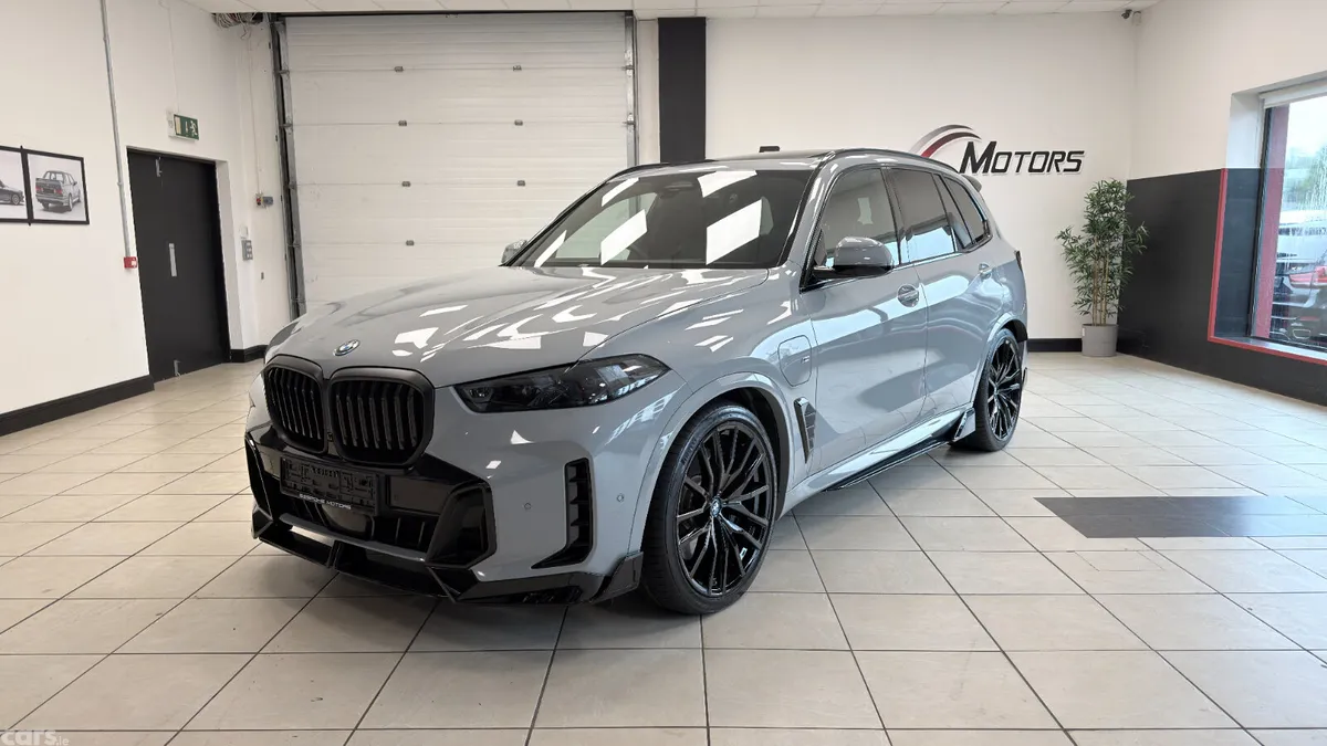 BMW X5 SUV, Petrol Hybrid, 2025, Grey