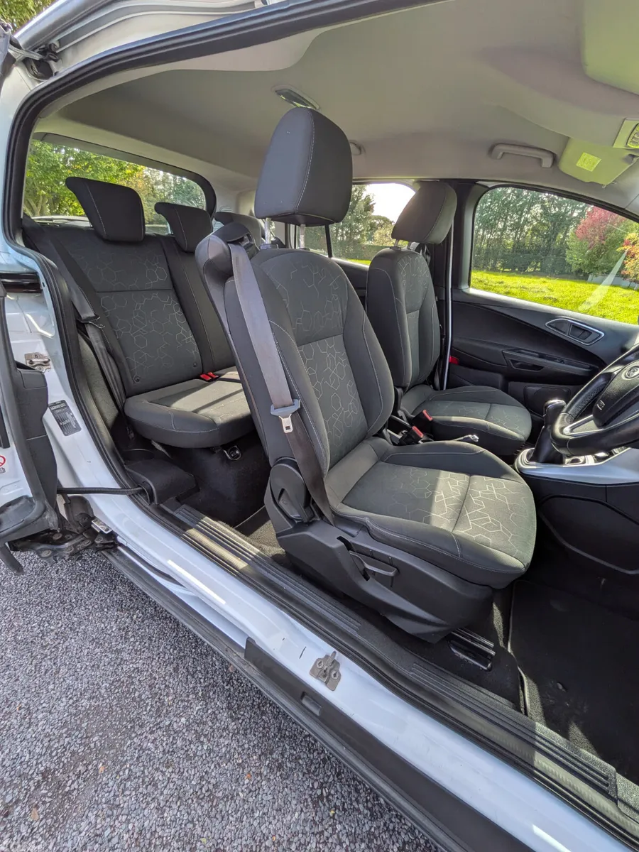 Ford B-Max Hatchback, Diesel, 2014, White