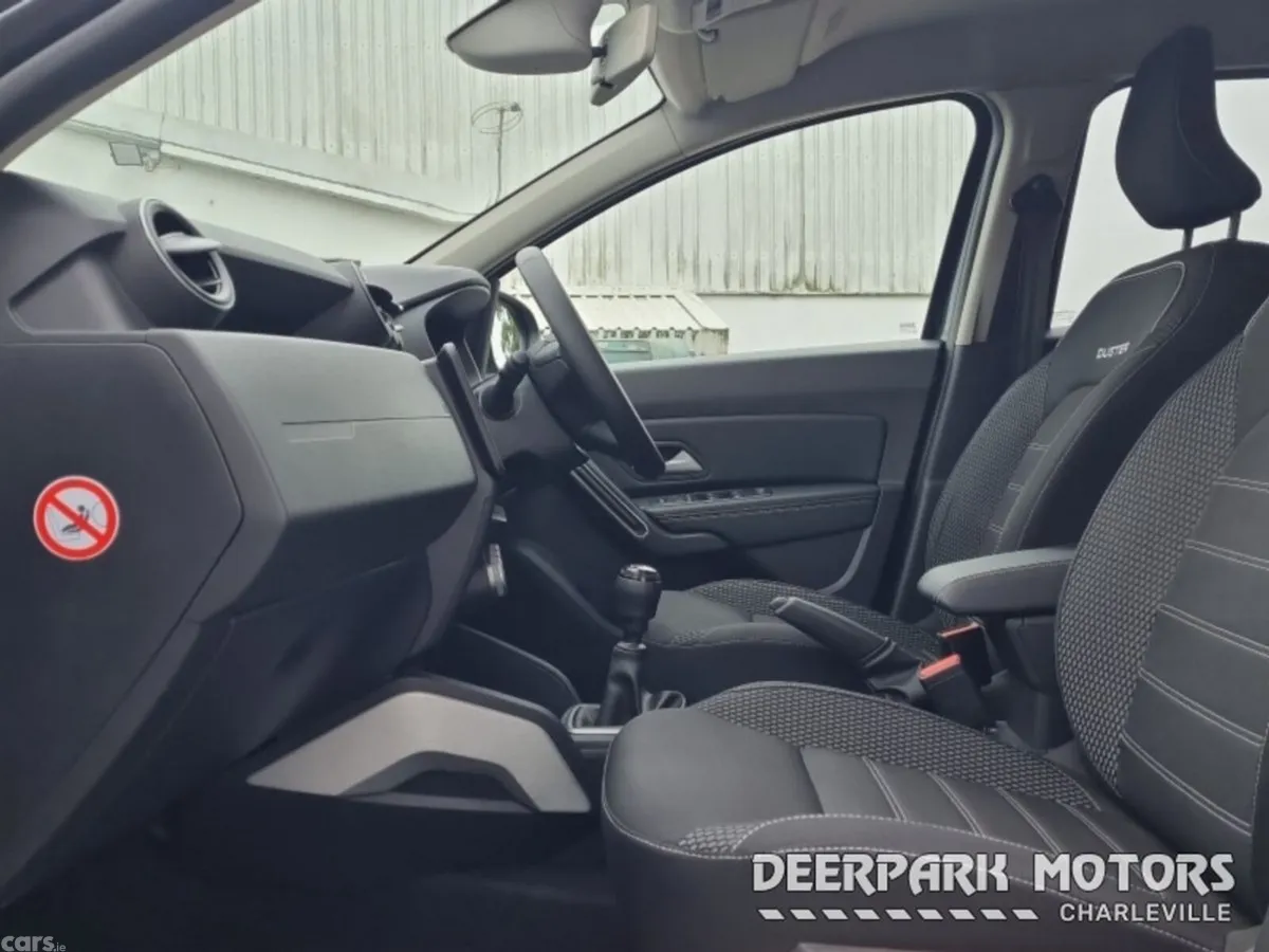 Dacia Duster SUV, Diesel, 2023, Grey