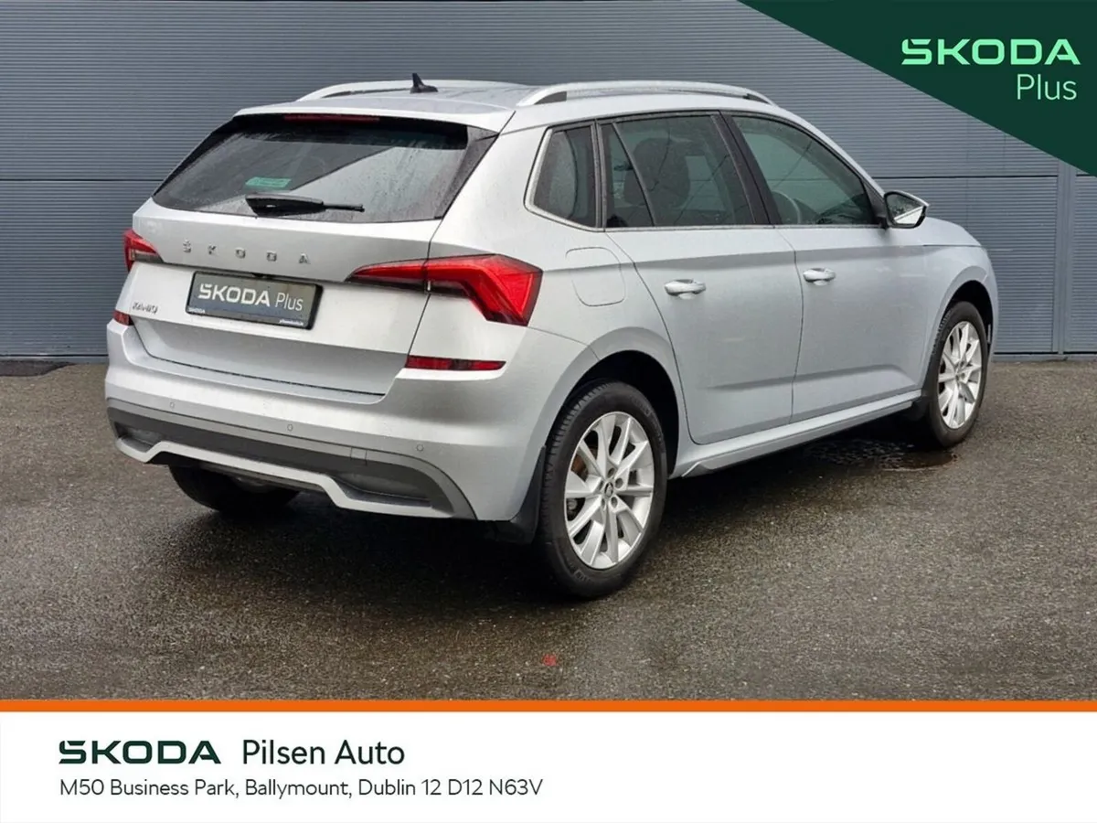 Skoda Kamiq Hatchback, Petrol, 2023, Silver