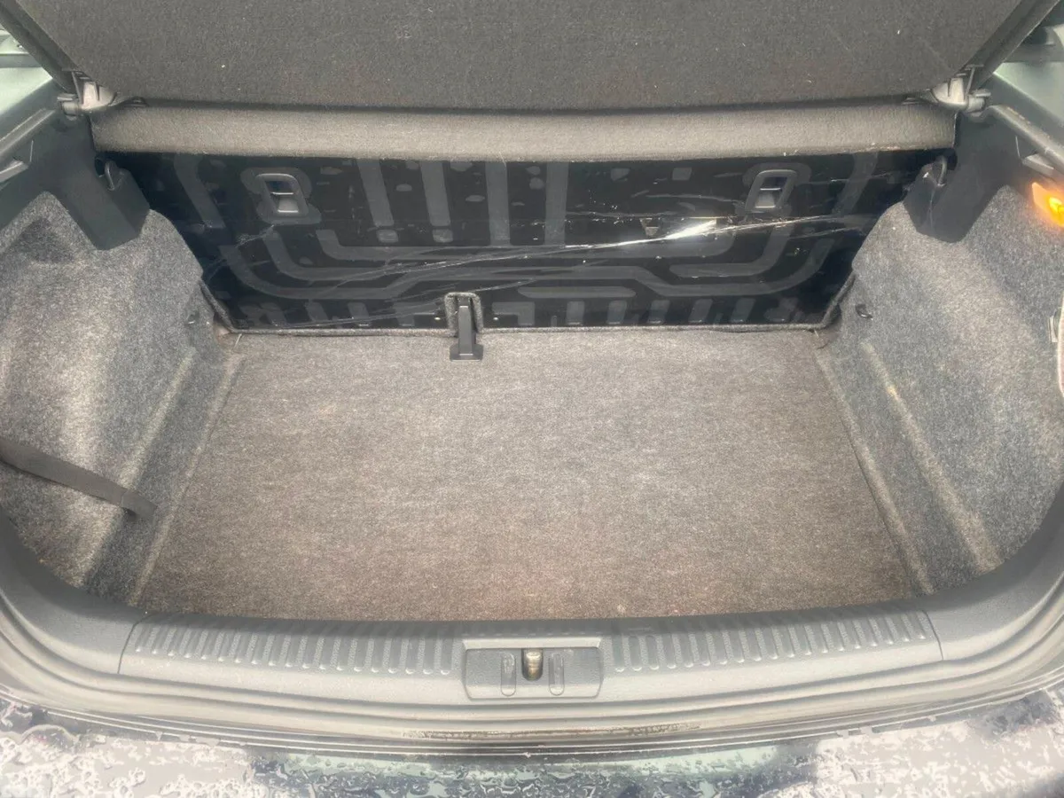 Volkswagen Polo Hatchback, Petrol, 2012, Black