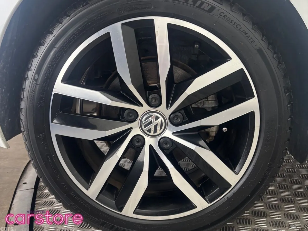 Volkswagen Golf *VIP EVENT WAS € 17833 NOW €17333, Little Island
