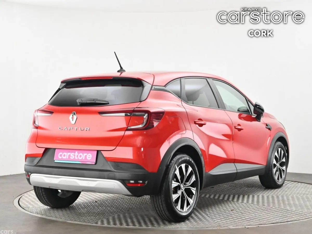 Renault Captur Hatchback, Petrol, 2024, Red
