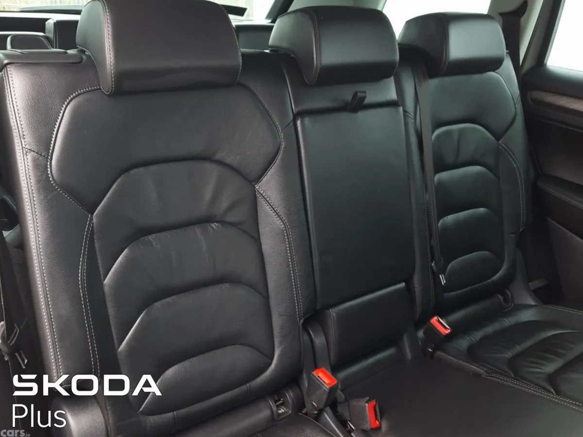 Skoda Kodiaq MPV, Diesel, 2023, Grey