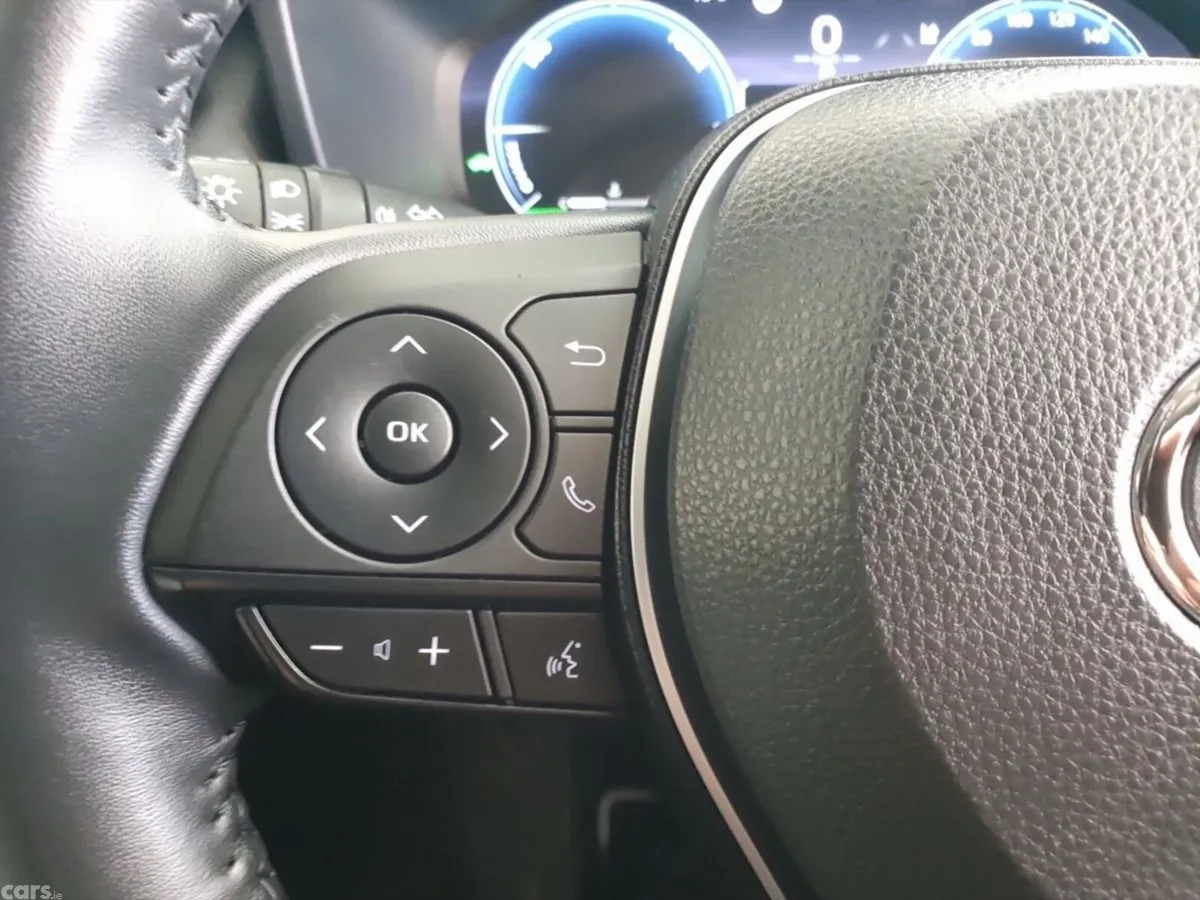 Toyota RAV4 SUV, Petrol Hybrid, 2023, Grey