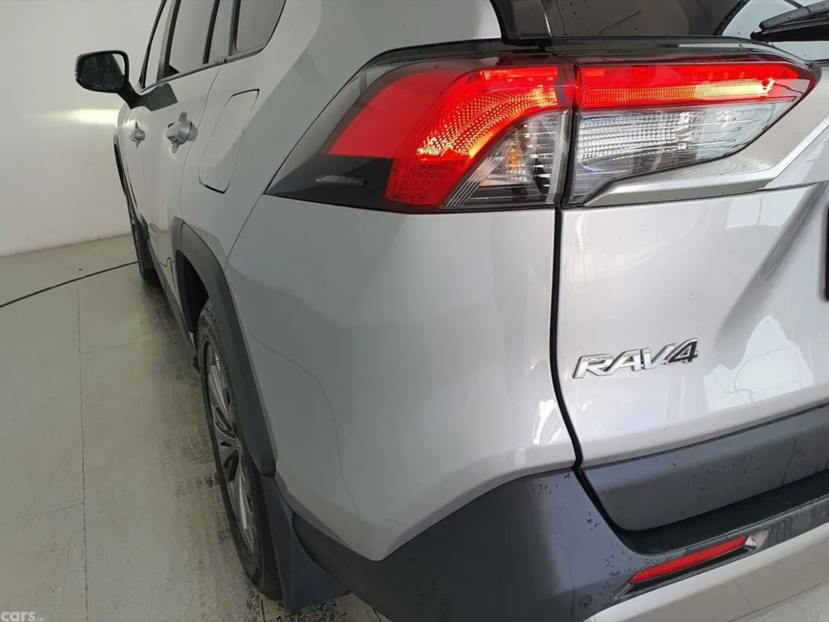 Toyota RAV4 SUV, Petrol Hybrid, 2023, Grey