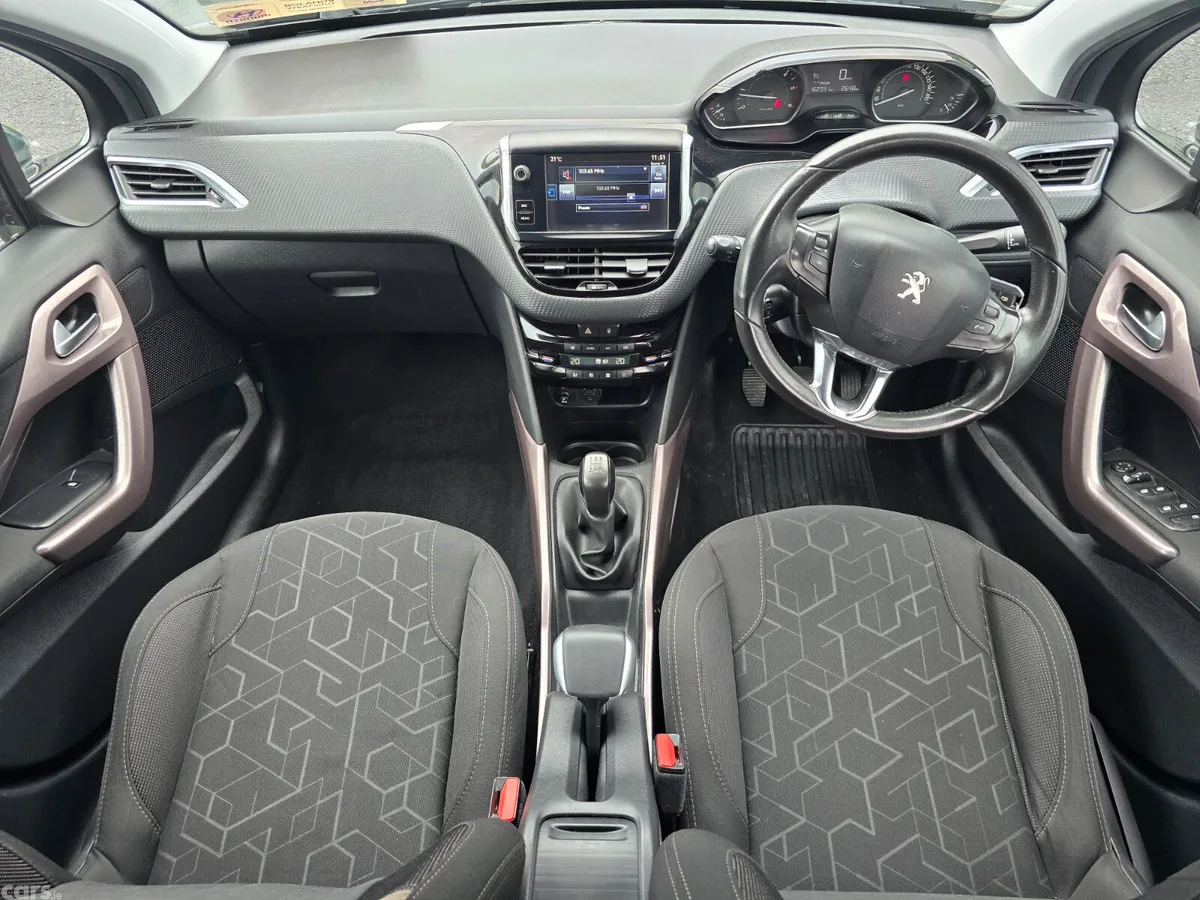 Peugeot 2008 SUV, Diesel, 2016, Grey