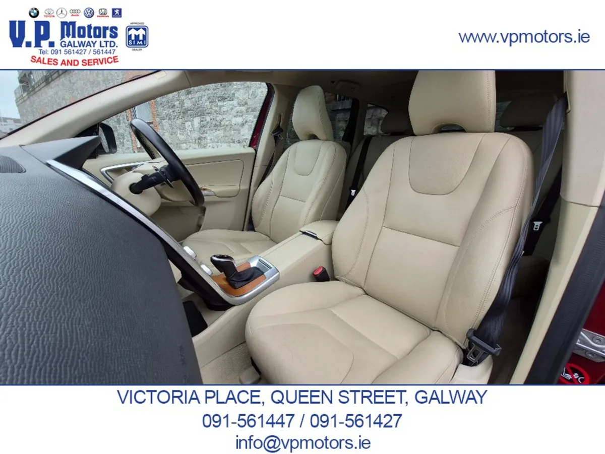 Volvo XC60 SUV, Diesel, 2017, Red
