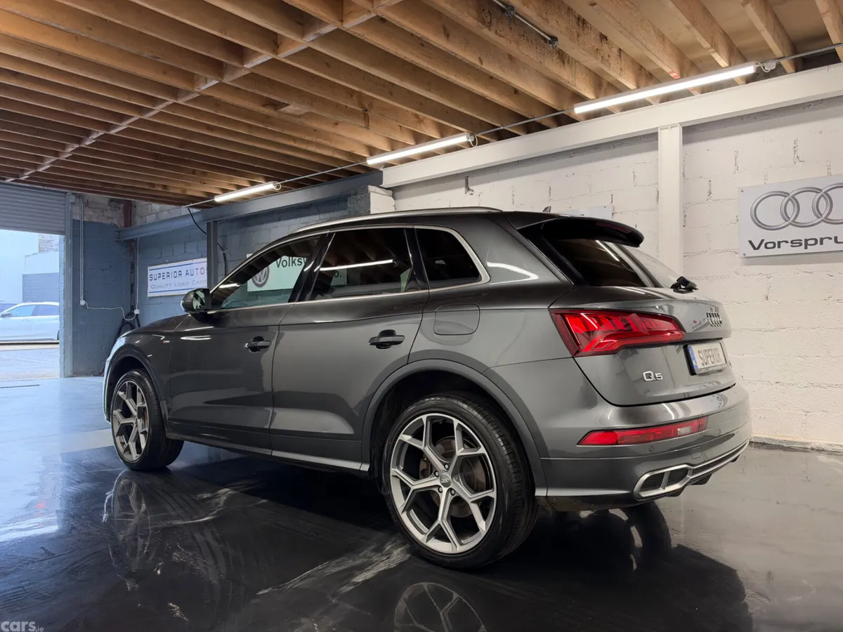 Audi Q5 SUV, Petrol Hybrid, 2020, Grey