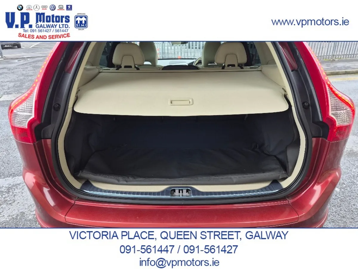 Volvo XC60 SUV, Diesel, 2017, Red