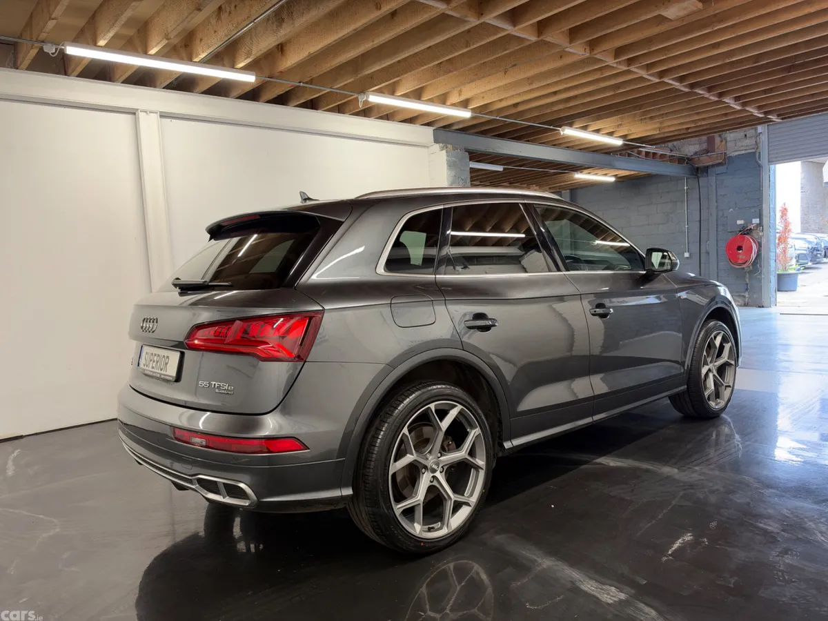 Audi Q5 SUV, Petrol Hybrid, 2020, Grey