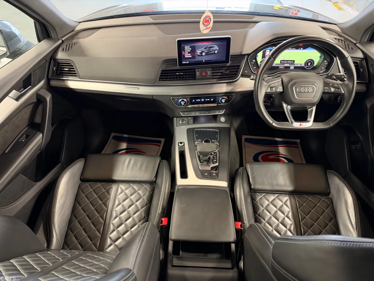Audi Q5 SUV, Petrol Hybrid, 2020, Grey