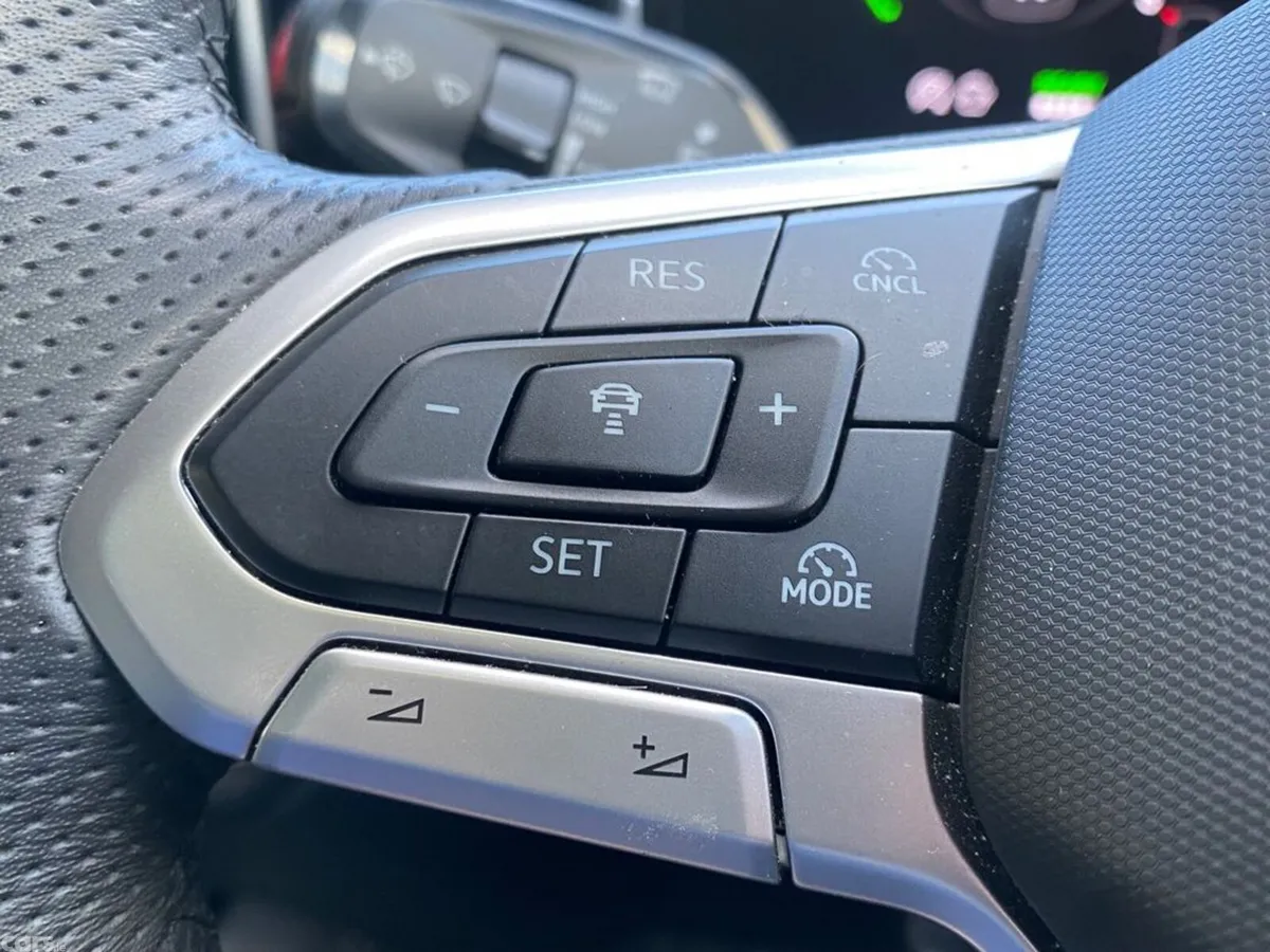 Volkswagen Tiguan Estate, Petrol Plug-in Hybrid, 2025, Silver