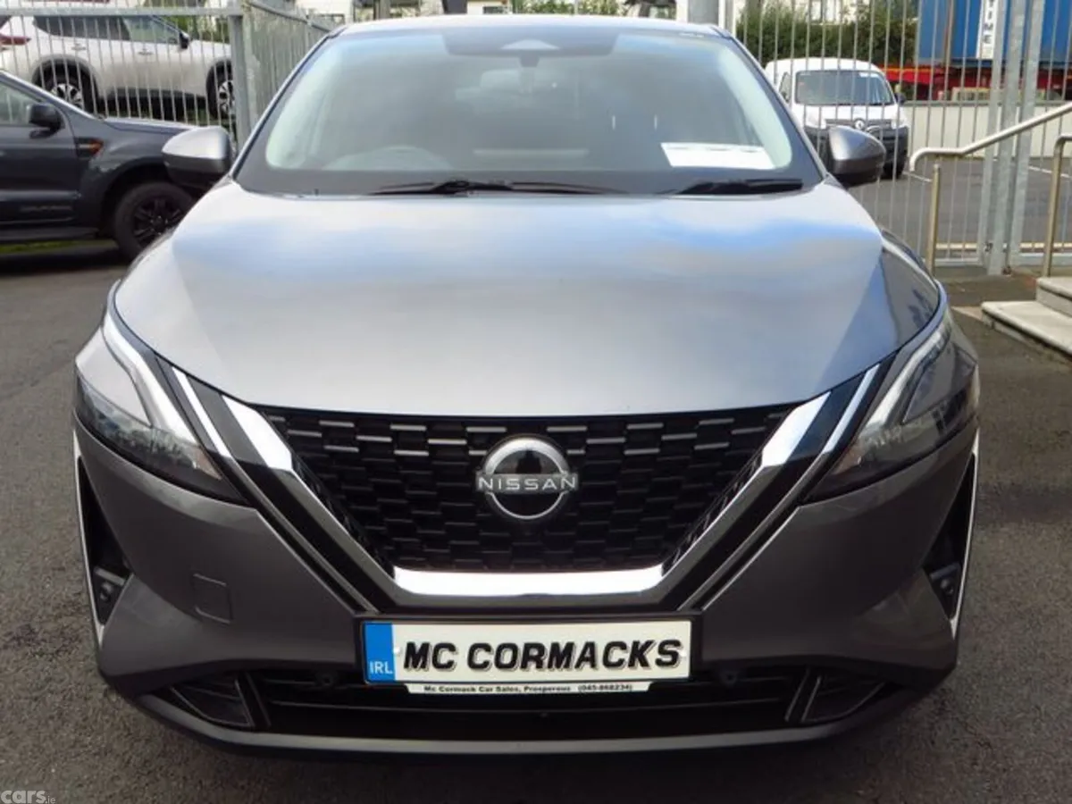Nissan Qashqai Hatchback, Petrol, 2023, Grey