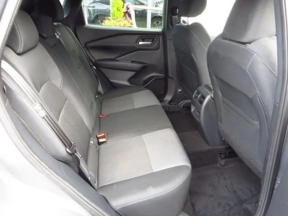 Nissan Qashqai Hatchback, Petrol, 2023, Grey