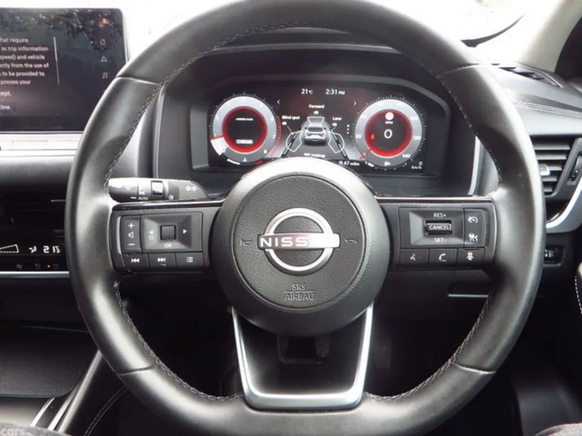 Nissan Qashqai Hatchback, Petrol, 2023, Grey