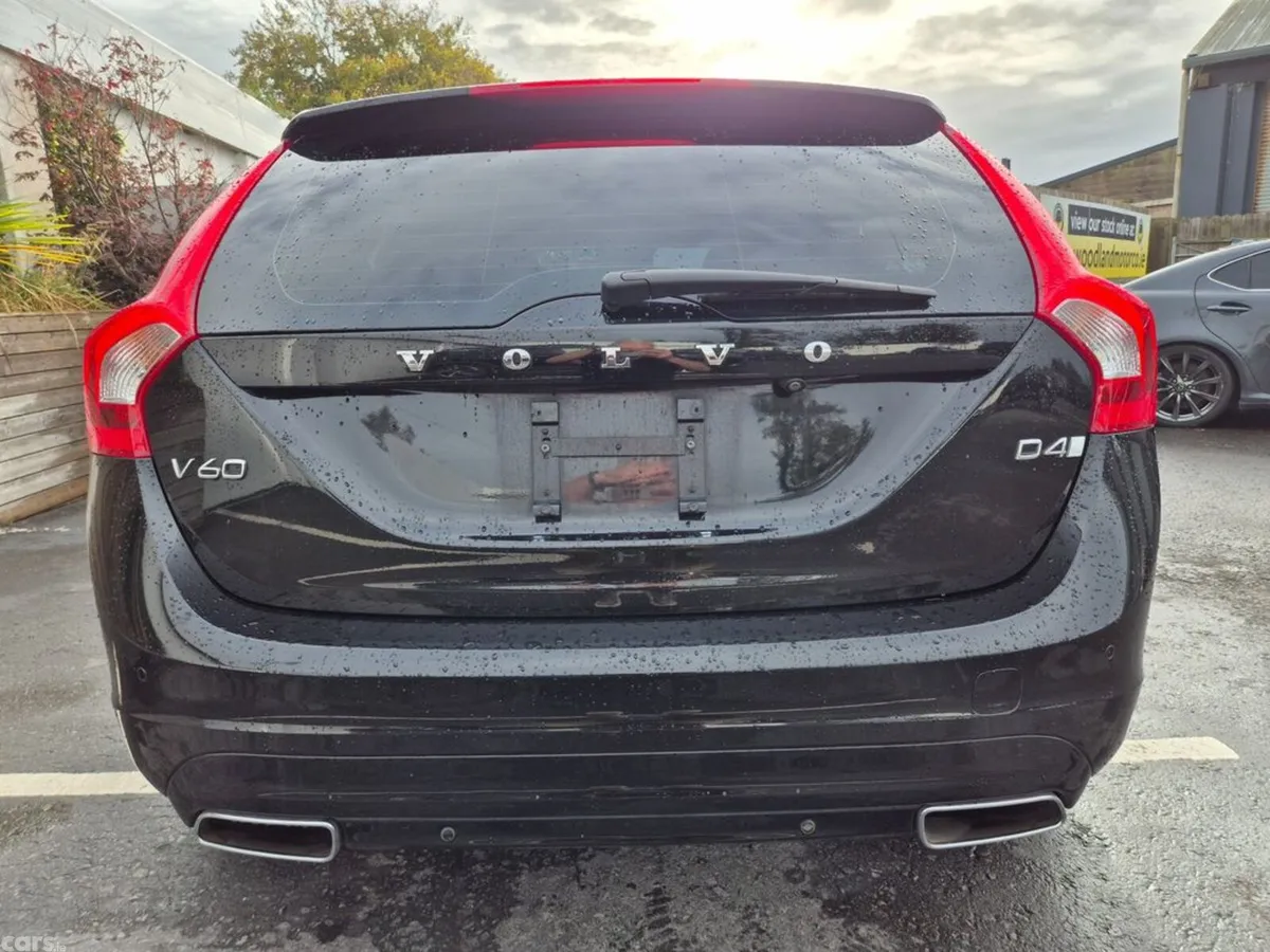 Volvo V60 Estate, Diesel, 2017, Black
