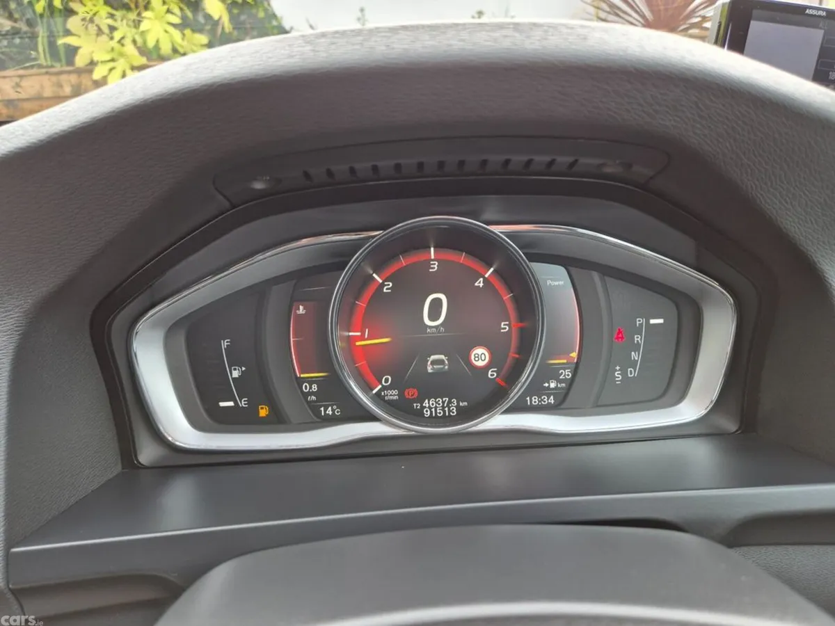 Volvo V60 Estate, Diesel, 2017, Black