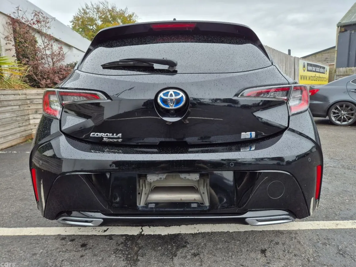 Toyota Corolla Hatchback, Petrol Hybrid, 2022, Black